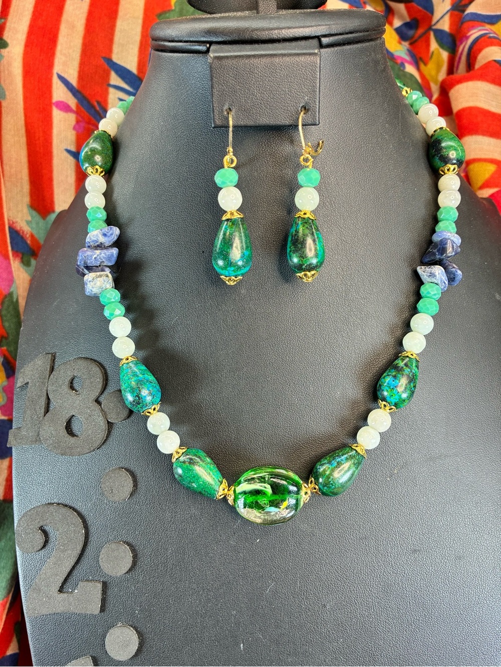 Handcrafted Green Bead Necklace & Earring Set - Elegant Women Jewelry